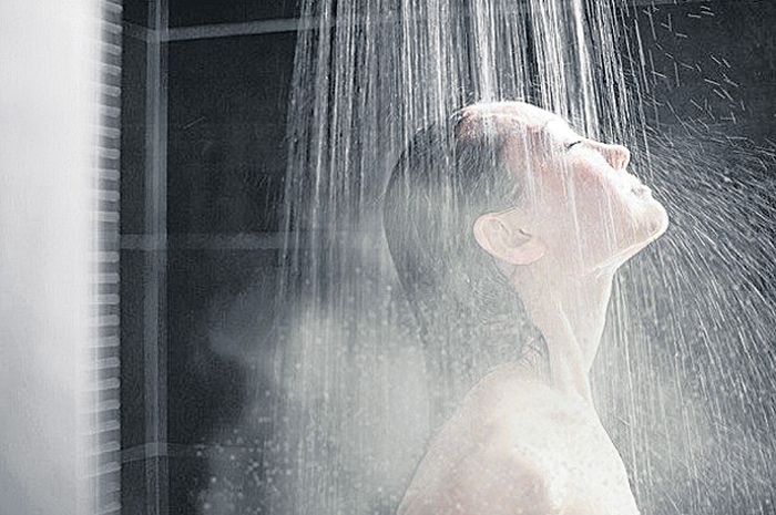 Lợi ích khi tắm nước nóng từ bình nóng lạnh với người huyết áp cao |  dienmaythuanthanh.vn