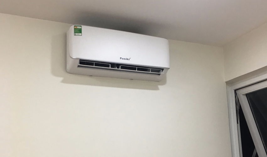 So sánh điều hòa Funiki SC12MMC với Midea MSMA1-13CRN11