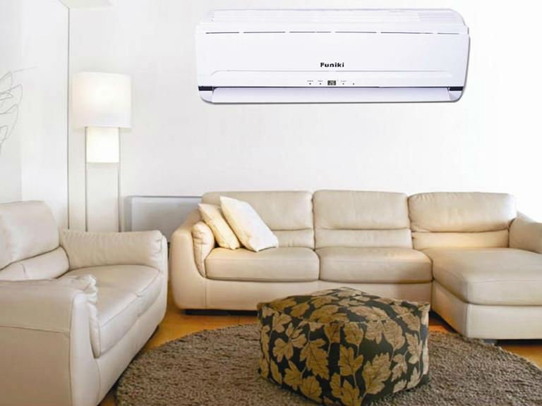 Điều hòa Funiki và Midea đối thủ truyền kiếp của nhau1