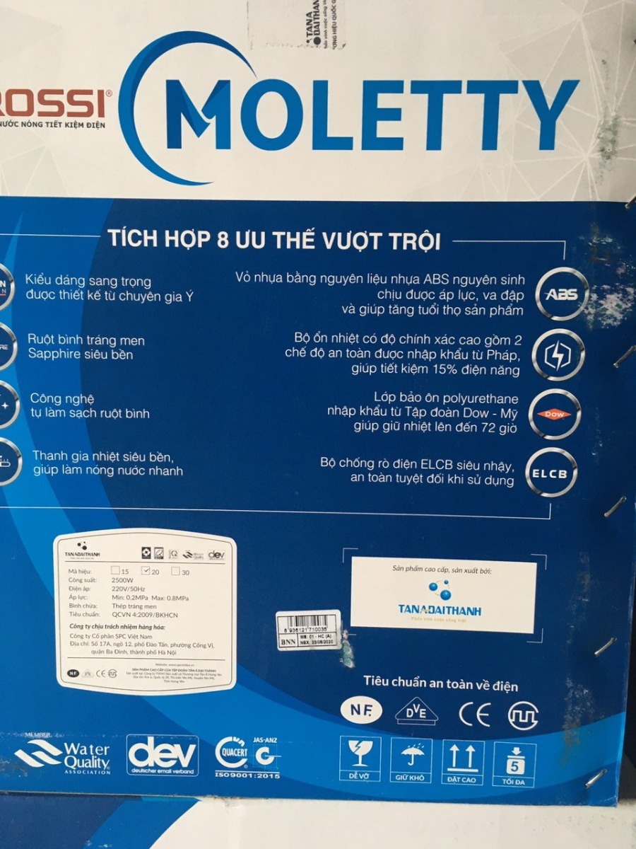 Khi mua bình nóng lạnh cần quan sát vỏ hôp, tem, model 