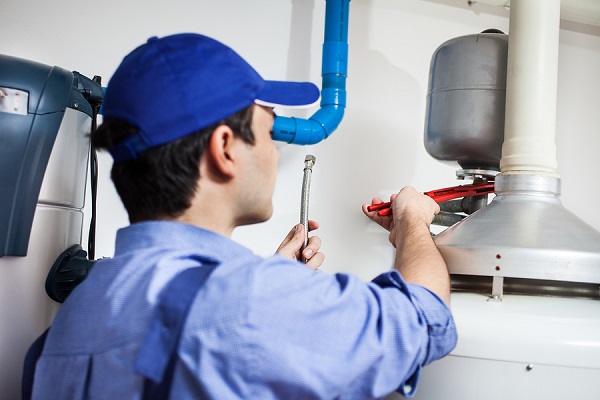 Điều gì khiến bình nóng lạnh bị e khí? Nguyên nhân và cách khắc phục