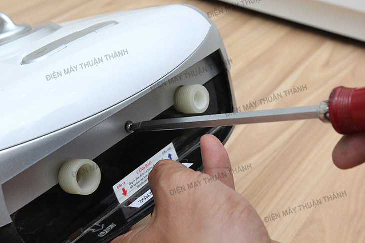 Bình nóng lạnh trực tiếp dễ dàng vận chuyển, dễ dàng lắp đặt