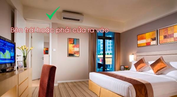 Khi bố trí điều hòa, cần tránh vị trí thổi gió vào giường