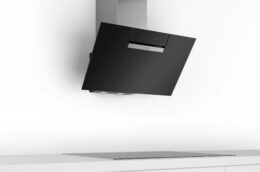 Máy hút mùi Bosch DWK87EM60 có những ưu và nhược điểm gì?