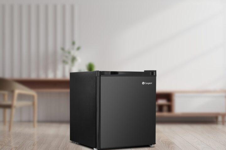 Tủ lạnh Casper RO-45PB 44 Lít: Sự lựa chọn hoàn hảo cho sinh viên ở trọ