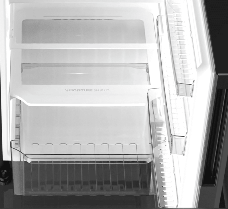 dễ dàng lấy thực phẩm bên trong tủ với cánh cửa mở 90 độ