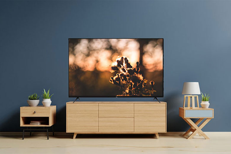 Tuy nhiên, Google Tivi TCL 55C645 55 inch được đánh giá cao với nhiều ưu điểm, nhưng cũng có một số nhược điểm đáng chú ý như: