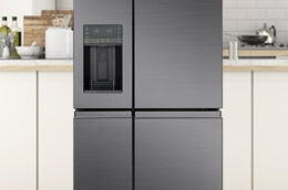 Tủ lạnh Electrolux EQE6879A-B Inverter : Tủ lạnh 4 cửa đẳng cấp, dung tích lớn 609 Lít