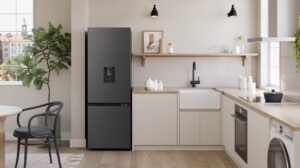 Tủ Lạnh LG Inverter 2 Cánh 332 Lít LBD33BLMA