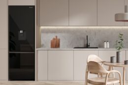 Tủ lạnh Panasonic NR-BV361WGKV – Giữ lạnh tối ưu, tiết kiệm điện năng